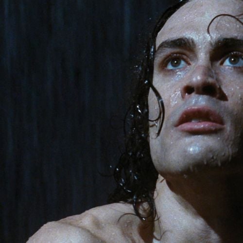 Eric Draven (Brandon Lee) shortly before he transforms into The Crow.
