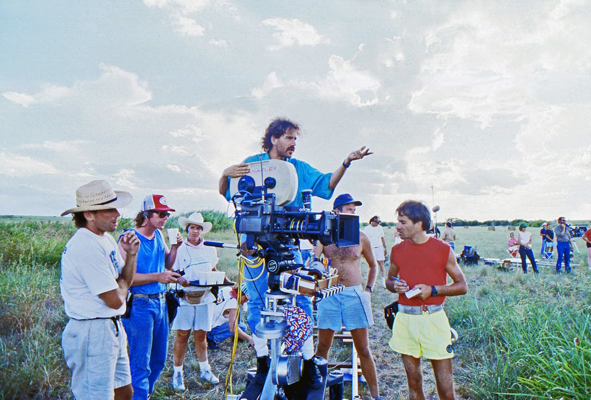 Steiger on location in Texas during the production of the film.
