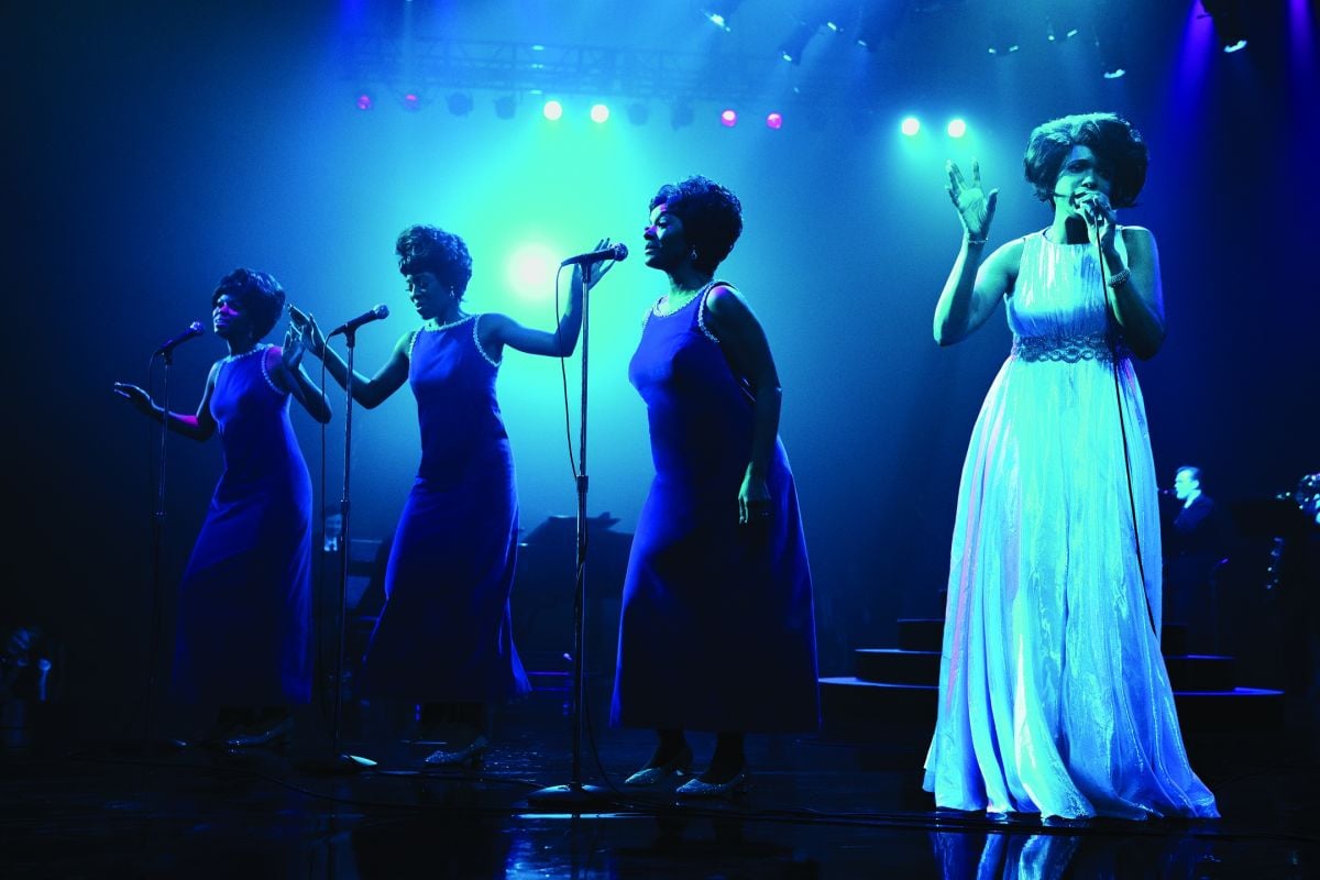 Aretha (Jennifer Hudson) performs with (from left) her cousin Brenda (Brenda Nicole Moorer) and her sisters Carolyn (Hailey Kilgore) and Erma (Saycon Sengbloh).