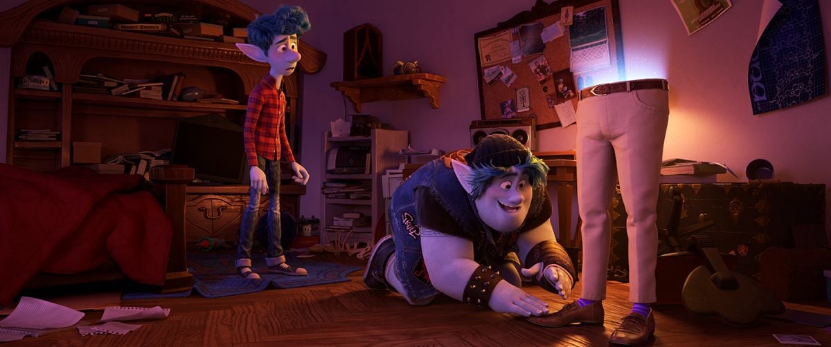 Brothers Ian and Barley Lightfoot (voiced by Tom Holland and Chris Pratt) receive a magical gift on Ian’s 16th birthday, but when the accompanying spell meant to conjure their late father goes awry and only his legs appear, they embark on a quest to spend one last day with their dad. 